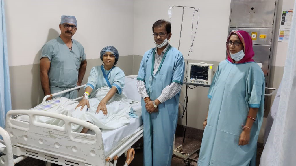 Apollo Hospitals Indore Has Successfully Performed Central India S First And India S Second Daycare Hip Replacement Surgery On A 30 Year Old Patient