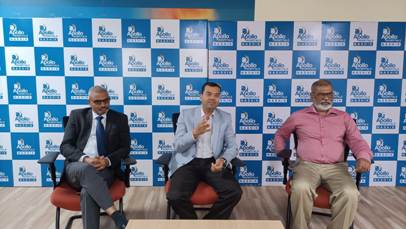 Apollo Hospitals, Nashik has successfully performed Joint Replacement surgeries using the Novo Technique.