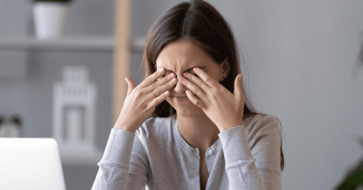 Dry Eyes – Causes, Symptoms and Treatment