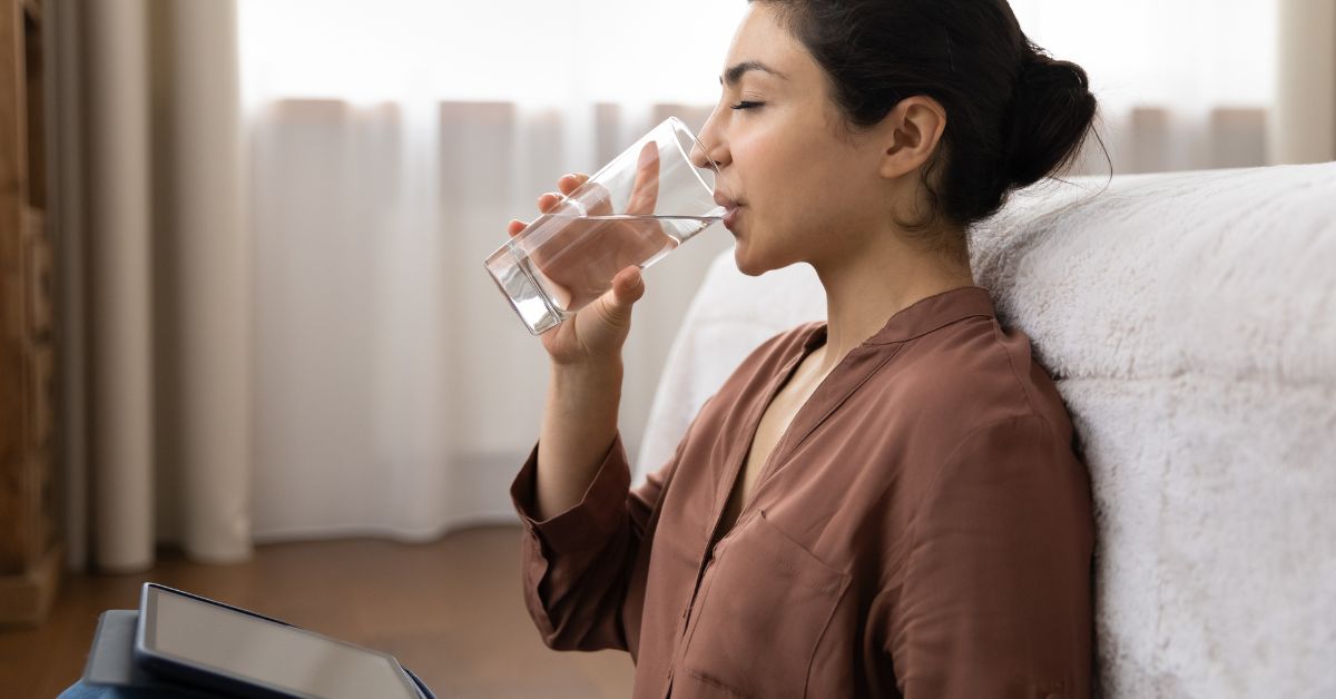 Hyperhydration : Symptoms, Causes, Treatment and Prevention